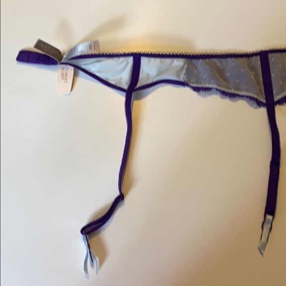 Purple and blue lace adjustable garter belt VS Dream Angels - Picture 6 of 7